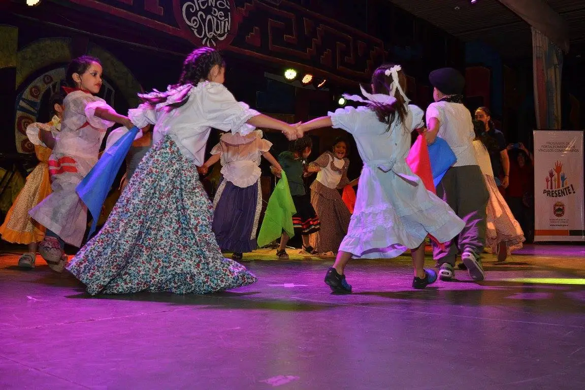 las-escuelas-van-a-los-chicos-Cosquin-6