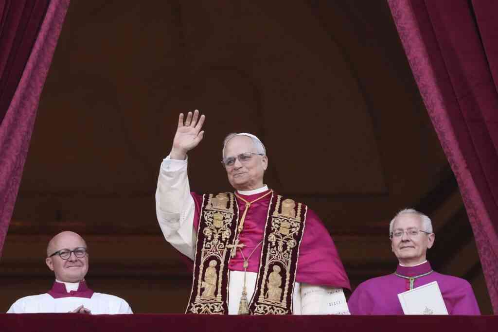 cardinal-robert-prevost-appears-on-the-central-YCFYDCLZTRCXXGPTVTJS5PW6ZM